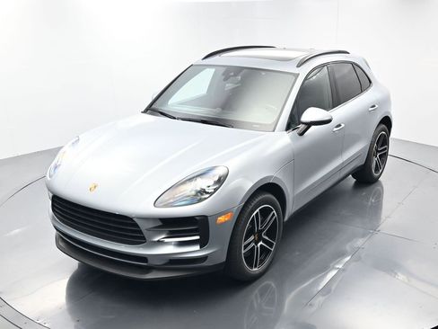 Used 2021 Porsche Macan S image 31