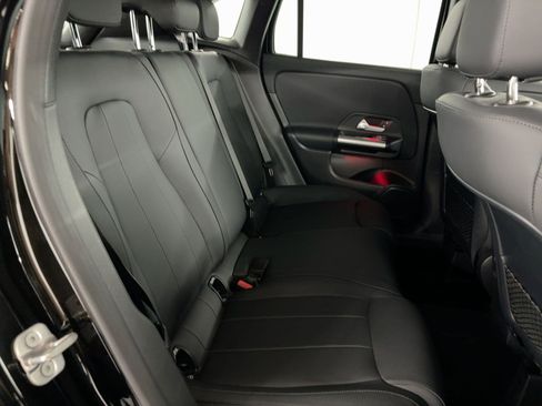 Certified 2025 Mercedes-Benz GLA 250 image 30