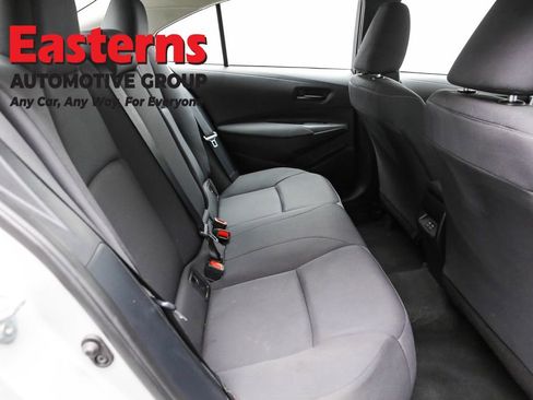 Used 2023 Toyota Corolla LE image 23