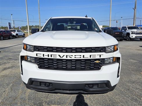 Certified 2022 Chevrolet Silverado 1500 Custom w/ Safety Confidence Package image 17