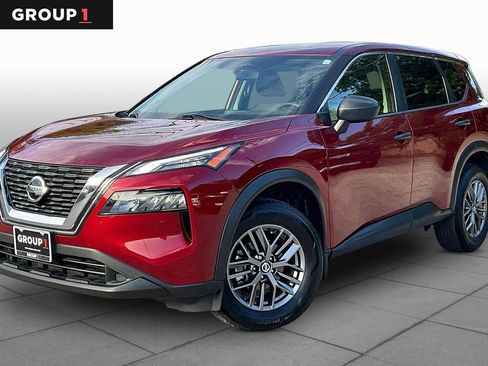 Used 2021 Nissan Rogue S FWD image 1