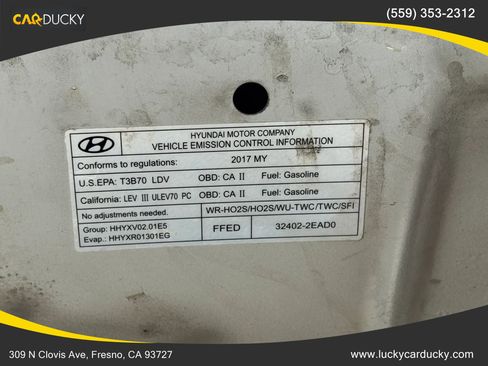Used 2017 Hyundai Elantra SE FWD image 30