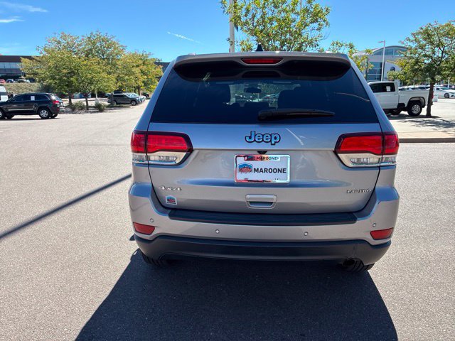 Used 2020 Jeep Grand Cherokee Laredo AWD/4WD image 5