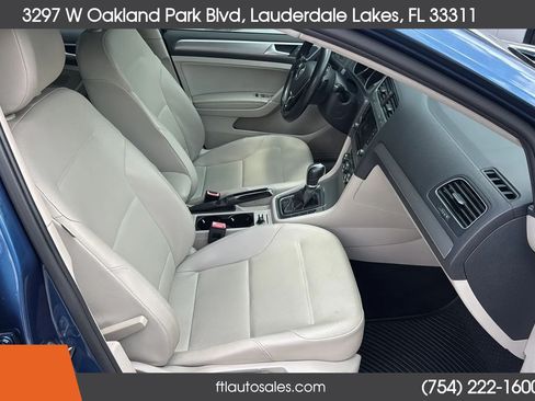 Used 2015 Volkswagen Golf TDI S FWD image 36
