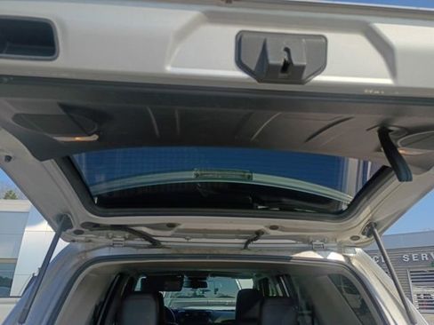 Used 2018 Toyota 4Runner TRD Off-Road Premium image 18