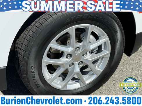 Used 2024 Chevrolet Equinox LT AWD/4WD image 27