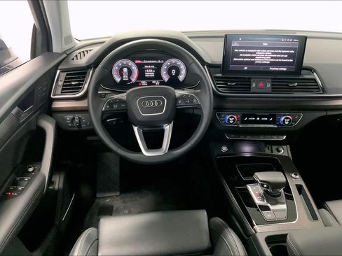 Used 2025 Audi Q5 2.0T Premium Plus w/ Premium Plus Package image 13