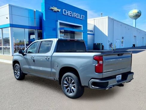 New 2026 Chevrolet Silverado 1500 RST AWD/4WD image 6
