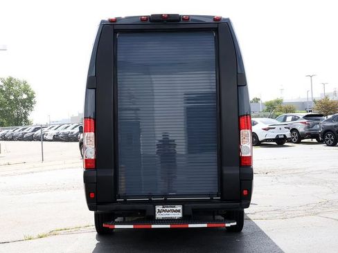 Used 2024 RAM ProMaster 3500 FWD image 9