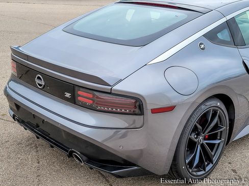 New 2025 Nissan Z Performance w/ Floor Mat Package RWD image 6