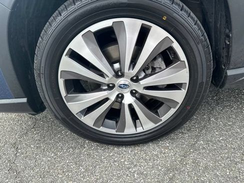 Used 2022 Subaru Ascent Touring AWD/4WD image 28