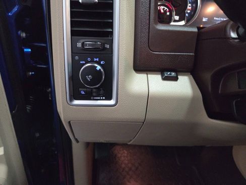 Used 2015 RAM 1500 Lone Star RWD image 41