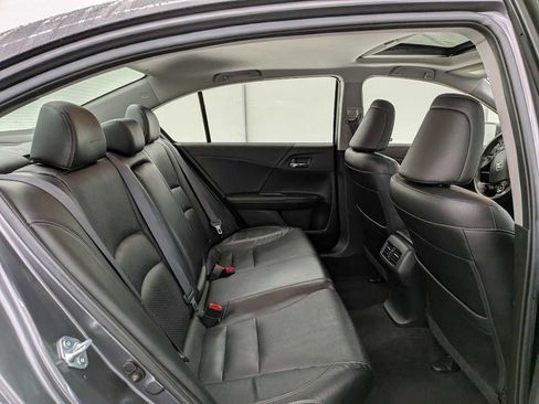 Used 2017 Honda Accord EX-L image 22