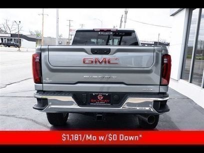New 2026 GMC Sierra 2500 SLT w/ SLT Premium Package