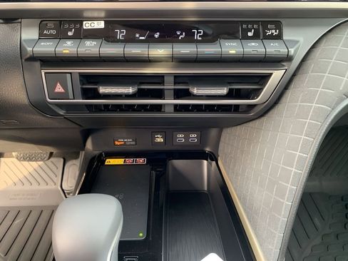 New 2026 Toyota Camry XLE FWD image 21
