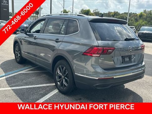 Used 2022 Volkswagen Tiguan SE FWD image 9