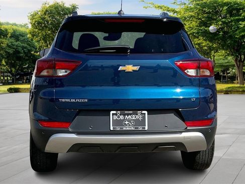 Used 2021 Chevrolet TrailBlazer LT w/ Convenience Package image 5