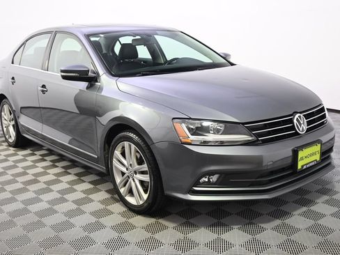 Used 2017 Volkswagen Jetta SEL FWD image 8