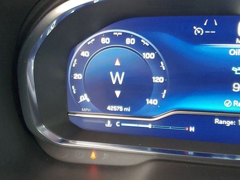 Certified 2024 Chevrolet Tahoe Premier w/ Max Trailering Package image 12