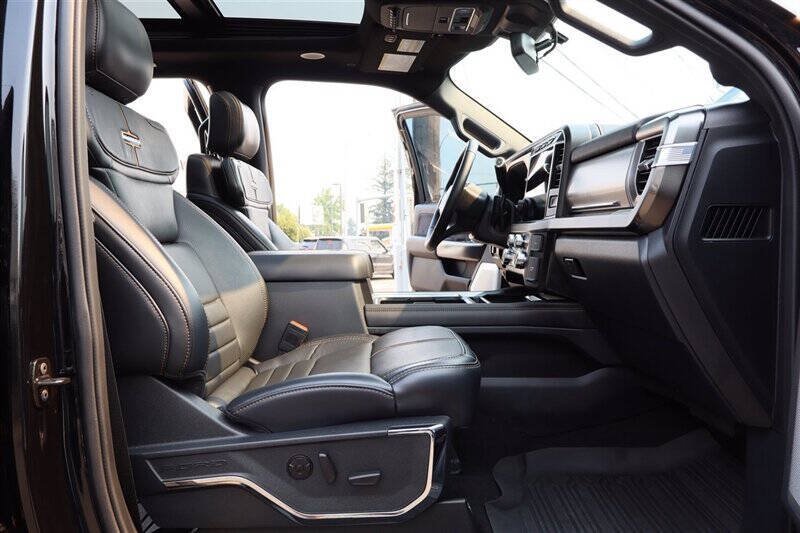 Used 2024 Ford F350 Platinum AWD/4WD image 34