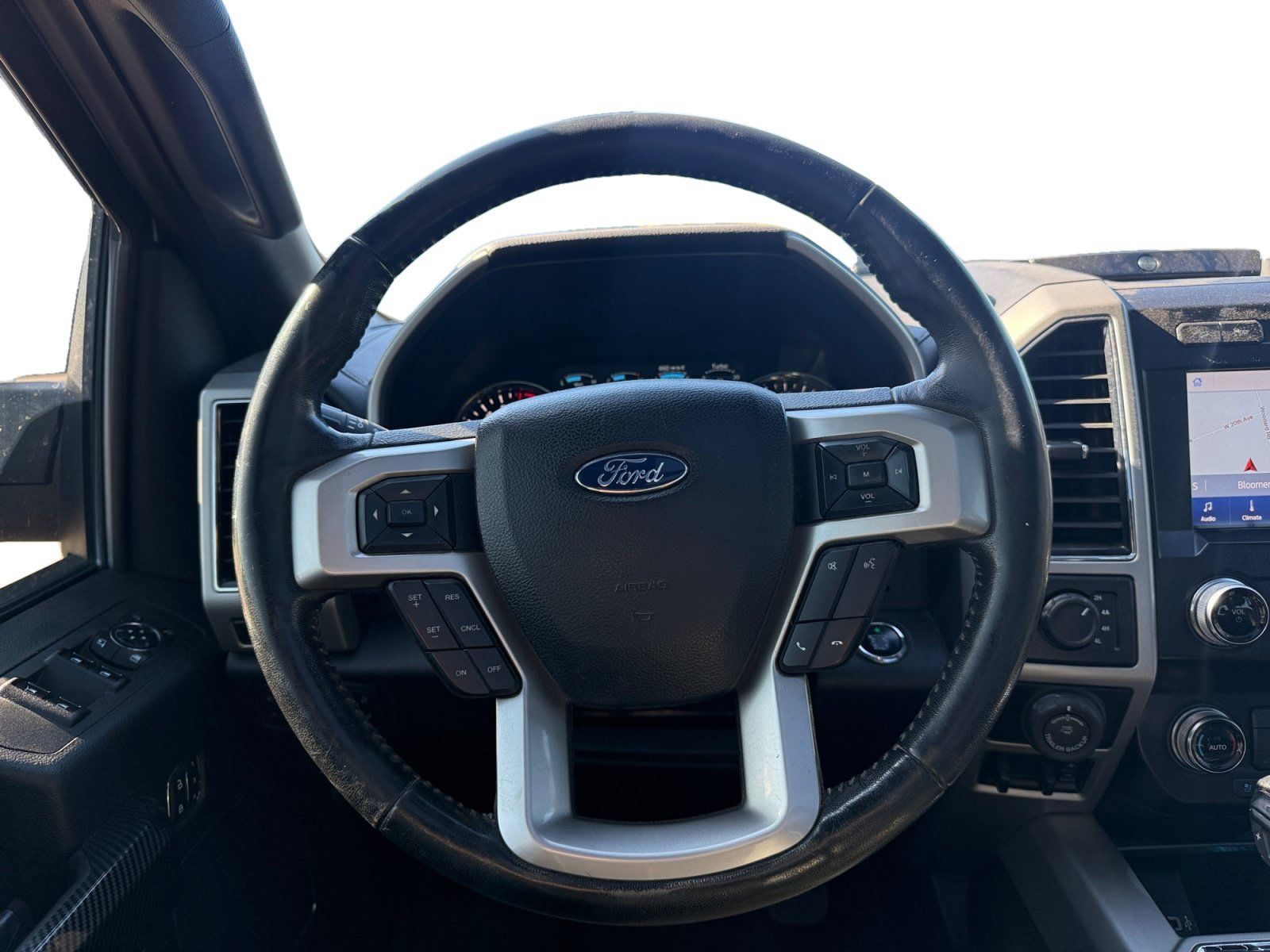 Used 2020 Ford F150 Lariat w/ Equipment Group 502A Luxury AWD/4WD image 14