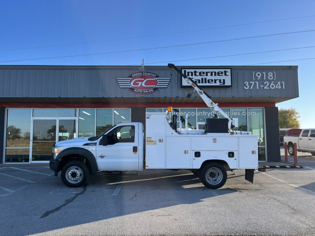 Used 2012 Ford F550 2WD Regular Cab Super Duty w/ Payload Upgrade Pkg image 24