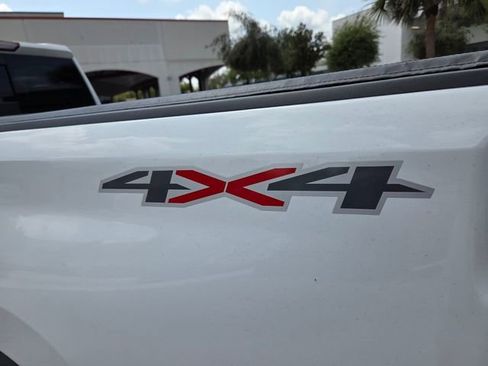 Used 2025 Chevrolet Silverado 2500 LTZ w/ LTZ Premium Package AWD/4WD image 13