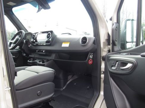 New 2026 Mercedes-Benz Sprinter 2500 image 15