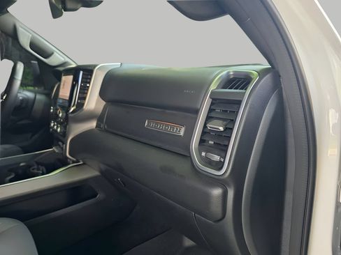Used 2025 RAM 1500 Big Horn AWD/4WD image 10