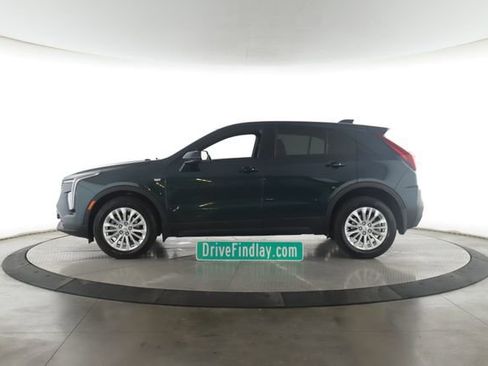 Used 2024 Cadillac XT4 Luxury w/ Trailering Package AWD/4WD image 9