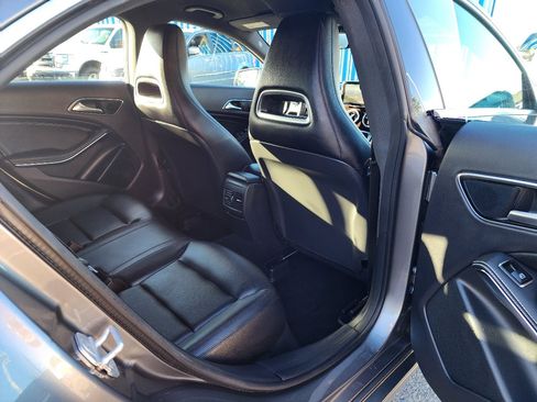 Used 2014 Mercedes-Benz CLA 250 4MATIC image 26