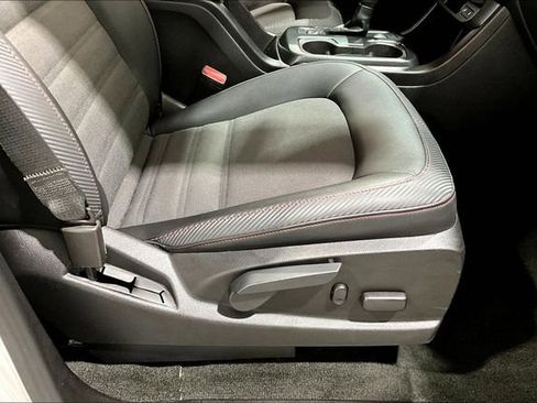 Used 2018 GMC Canyon All Terrain w/ Trailering Package image 42