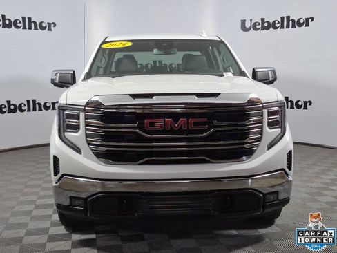 Used 2024 GMC Sierra 1500 SLT RWD image 2