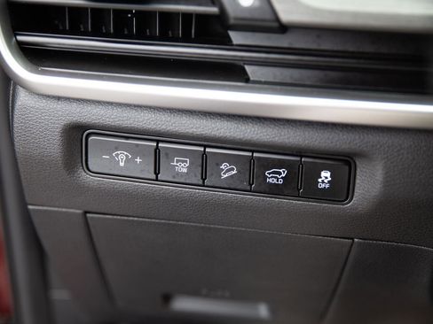 Used 2024 Kia Telluride EX X-Line AWD/4WD image 19