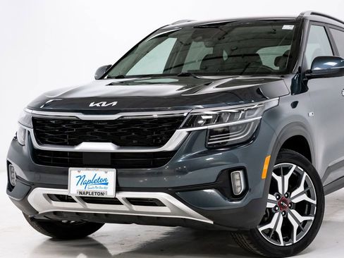 Certified 2022 Kia Seltos SX image 2