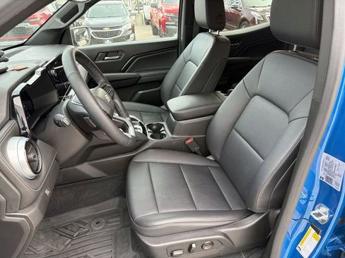 Certified 2023 Chevrolet Colorado LT w/ LT Convenience Package III image 13