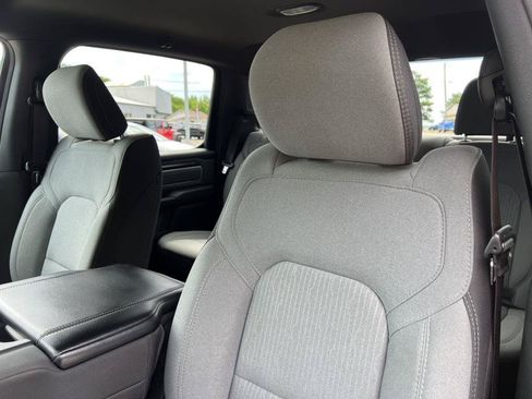Used 2022 RAM 1500 Big Horn AWD/4WD image 11