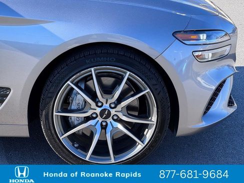 Used 2024 Genesis G70 2.5T image 39