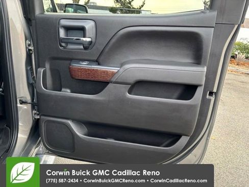 Used 2017 GMC Sierra 2500 SLT w/ Suspension Package, Off-Road image 22