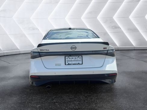 New 2026 Nissan Sentra SR FWD image 7