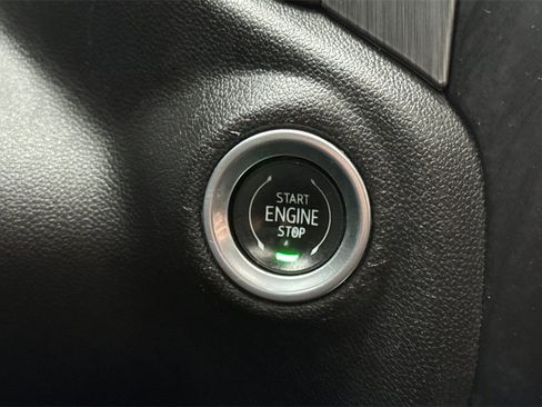 Used 2019 GMC Sierra 1500 Denali w/ Denali Ultimate Package image 24