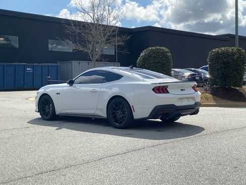 Used 2024 Ford Mustang GT Premium image 15