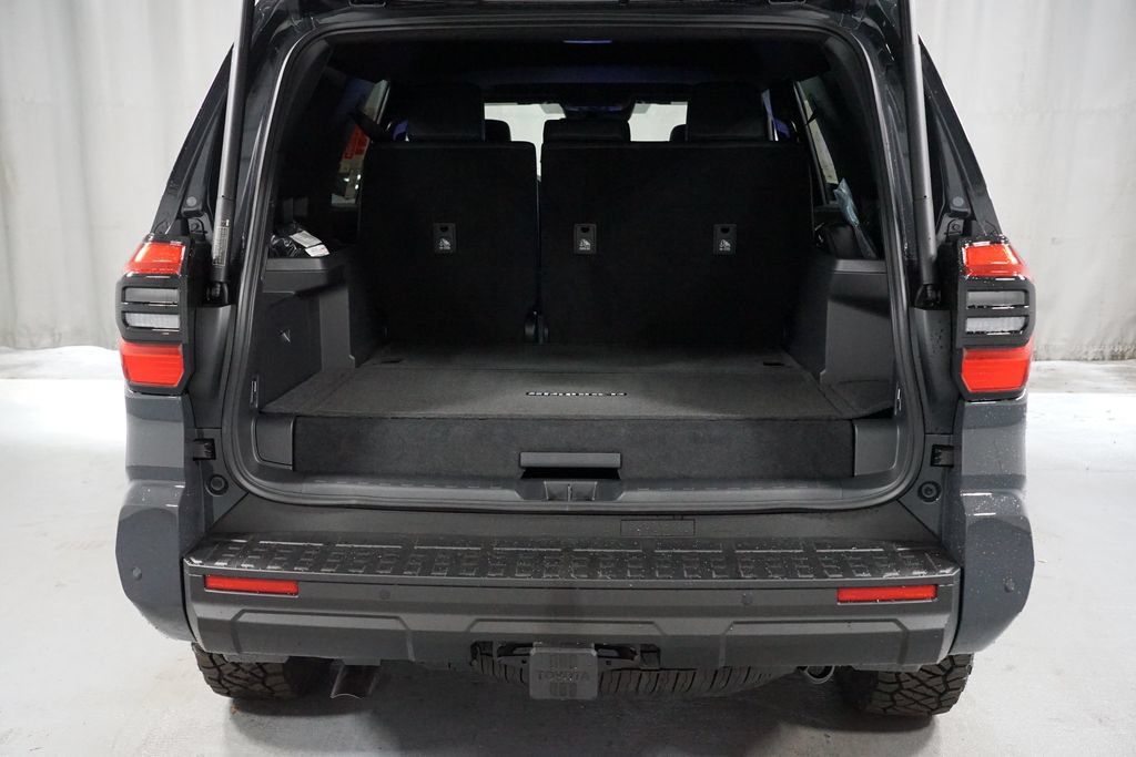 New 2026 Toyota 4Runner TRD Off-Road Premium AWD/4WD image 39