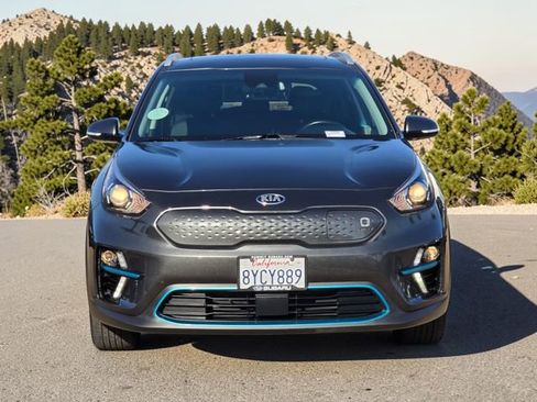 Used 2021 Kia Niro EX Premium FWD image 3