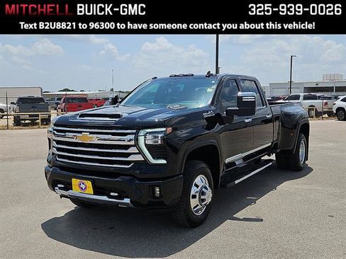 Used 2025 Chevrolet Silverado 3500 High Country w/ High Country Premium Package AWD/4WD image 1