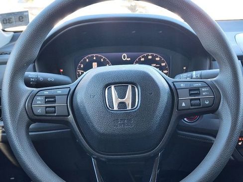 Used 2025 Honda Accord SE image 28