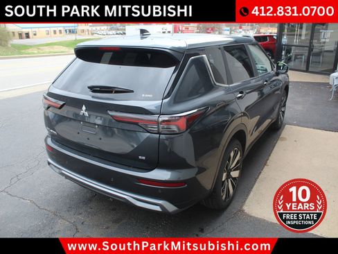 New 2025 Mitsubishi Outlander SE image 6