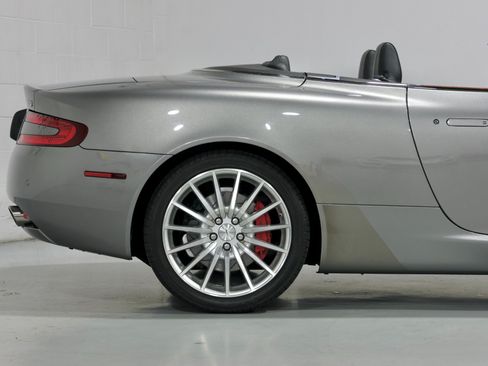 Used 2008 Aston Martin DB9 Volante RWD image 28