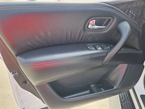 Used 2023 Nissan Armada Platinum w/ Captain's Chairs Package image 14