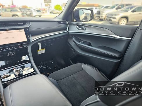 New 2026 Jeep Grand Cherokee Altitude AWD/4WD image 16